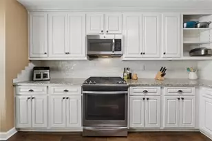 2901 Lenox Way NE, Atlanta, GA 30324 - Photo 14