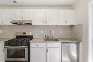 1107 Wynnes Ridge Cir SE, Marietta, GA 30067 - Photo 10