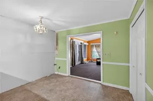 1315 Oakengate Dr, Stone Mountain, GA 30083 - Photo 10