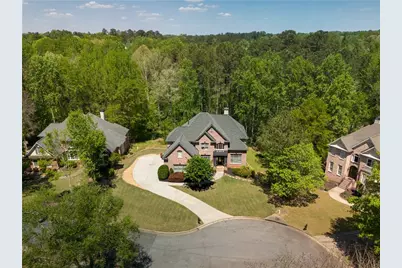1029 Laurel Grove Court, Suwanee, GA 30024 - Photo 2