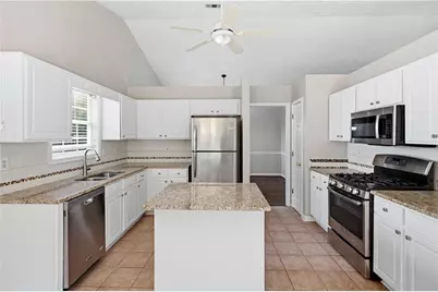 3289 Hampton Trace Court, Buford, GA 30519 - Photo 14