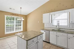 3289 Hampton Trace Ct, Buford, GA 30519 - Photo 16