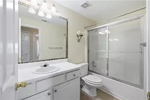 3289 Hampton Trace Ct, Buford, GA 30519 - Photo 32