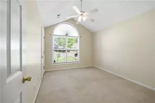 3289 Hampton Trace Ct, Buford, GA 30519 - Photo 34