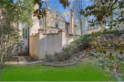 2740 Northside NW Drive N, Atlanta, GA 30305 - Photo 42