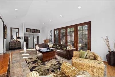 2740 Northside NW Drive N, Atlanta, GA 30305 - Photo 8