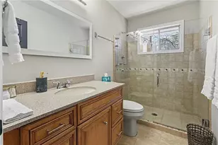 7070 Glenridge Dr, Atlanta, GA 30328 - Photo 30