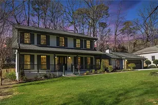 7070 Glenridge Dr, Atlanta, GA 30328 - Photo 6