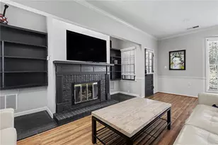 7070 Glenridge Dr, Atlanta, GA 30328 - Photo 14