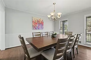 7070 Glenridge Dr, Atlanta, GA 30328 - Photo 16