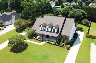 1232 Reece Dr, Hoschton, GA 30548 - Photo 2