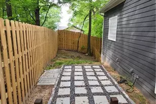 1155 Davis Pl NW, Atlanta, GA 30318 - Photo 22