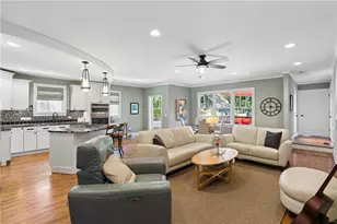 67 E Lake Dr NE, Atlanta, GA 30317 - Photo 2