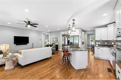 67 E Lake Drive NE, Atlanta, GA 30317 - Photo 12