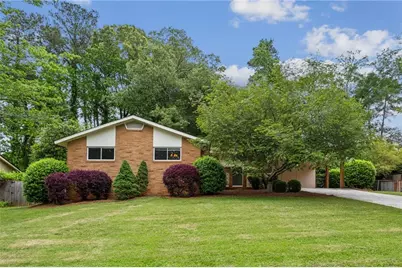 667 Brookline Drive SE, Marietta, GA 30067 - Photo 1