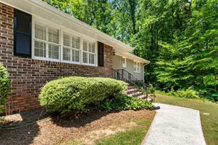 2266 Winding Woods Dr, Tucker, GA 30084 - Photo 8