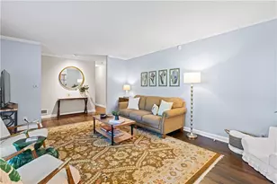 1424 Christmas Ln NE, Atlanta, GA 30329 - Photo 10