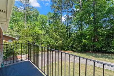 1424 Christmas Lane NE, Atlanta, GA 30329 - Photo 38