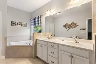 6867 Flagstone Wy, Flowery Branch, GA 30542 - Photo 8