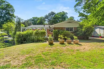 1497 Holly Lane NE, Atlanta, GA 30329 - Photo 20