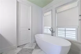 81 Delmont Dr, Atlanta, GA 30305 - Photo 42