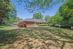 205 Saddle Creek Dr, Roswell, GA 30076 - Photo 44
