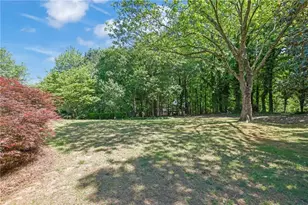 205 Saddle Creek Dr, Roswell, GA 30076 - Photo 42