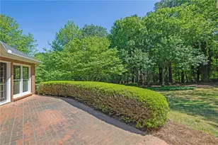 205 Saddle Creek Dr, Roswell, GA 30076 - Photo 40
