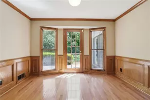 205 Saddle Creek Dr, Roswell, GA 30076 - Photo 10