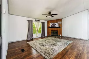 553 Pleasant Acres Dr, Maysville, GA 30558 - Photo 4