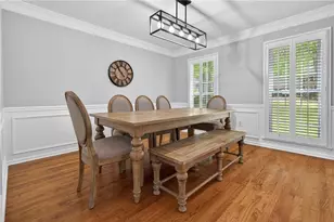 8571 Birch Hollow Dr, Roswell, GA 30076 - Photo 12