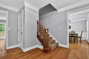 8571 Birch Hollow Dr, Roswell, GA 30076 - Photo 6
