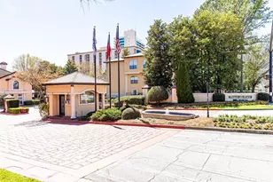 3777 Peachtree Road NE, Atlanta, GA 30319 - Photo 32