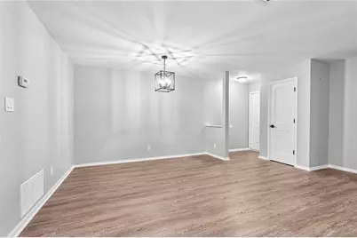 3019 Canyon Point Circle, Roswell, GA 30076 - Photo 4
