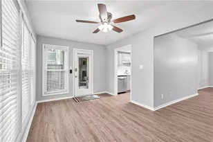 3019 Canyon Point Cir, Roswell, GA 30076 - Photo 12