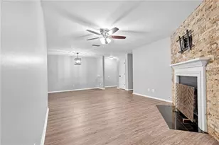 3019 Canyon Point Cir, Roswell, GA 30076 - Photo 10
