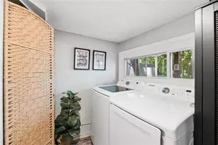 2152 Forrest Pl NW, Atlanta, GA 30318 - Photo 26