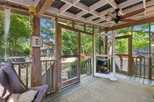 2152 Forrest Pl NW, Atlanta, GA 30318 - Photo 28