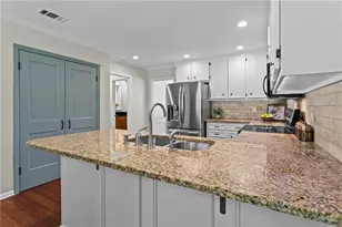 721 Slater Mill Ct NE, Marietta, GA 30068 - Photo 6
