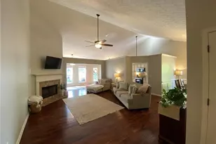 1948 E Bay St, Hoschton, GA 30548 - Photo 44