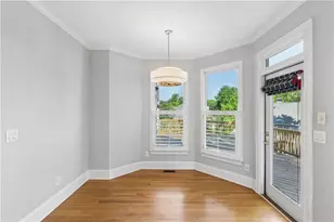 520 Redding View Ct, Sandy Springs, GA 30328 - Photo 10