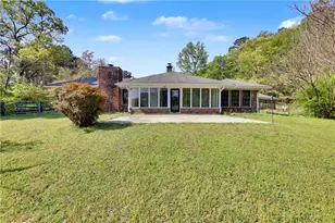 3154 Spring Lake Dr NE, Conyers, GA 30013 - Photo 4