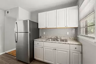 190 Opal Dr, Roswell, GA 30075 - Photo 6