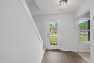 609 Woodknoll Ct, Jonesboro, GA 30238 - Photo 4