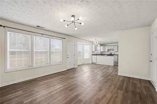 5207 Meadowbrooke Chase, Stone Mountain, GA 30088 - Photo 10