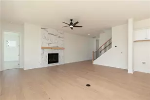 6520 Wallace Farms Dr, Cumming, GA 30028 - Photo 10