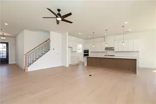 6520 Wallace Farms Dr, Cumming, GA 30028 - Photo 8