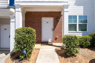 2813 Laurel Ridge Cir, Atlanta, GA 30344 - Photo 1