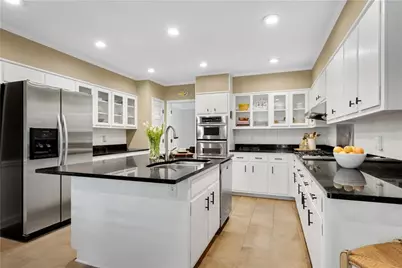 4868 Hampton Lake Drive, Marietta, GA 30068 - Photo 18