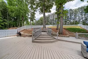 3950 Ancroft Cir, Peachtree Corners, GA 30092 - Photo 38